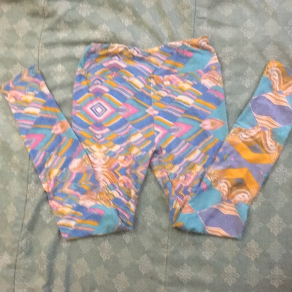 Lularoe Leggings - Picture 2 of 3